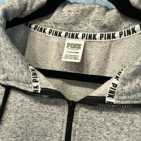 PINK VICTORIAS SECRET SWEATSHIRT - Picture 3 of 6